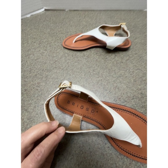 Brioso Ltd Thong Bright White Sandals - Size 6 - Picture 5 of 8